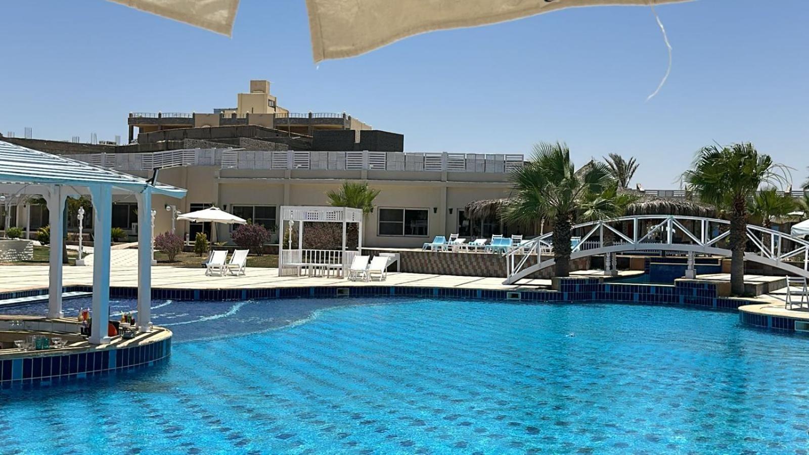 Grand Waha Resort 马特鲁港 外观 照片